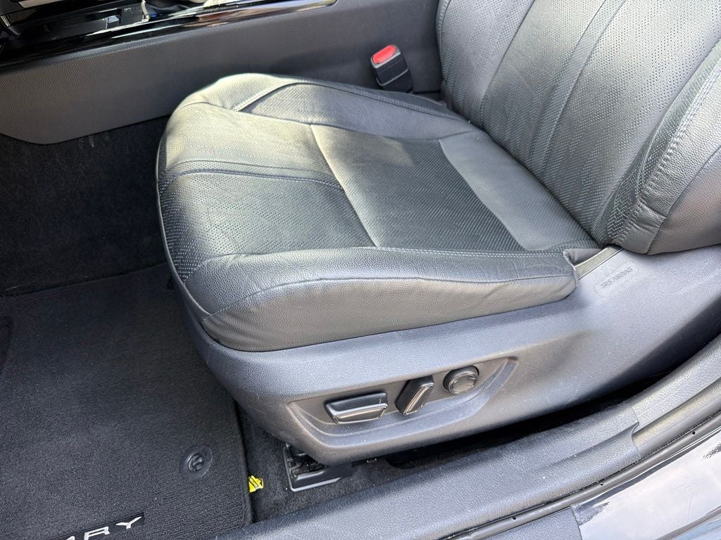 2025 Toyota Camry XSE - Photo 23