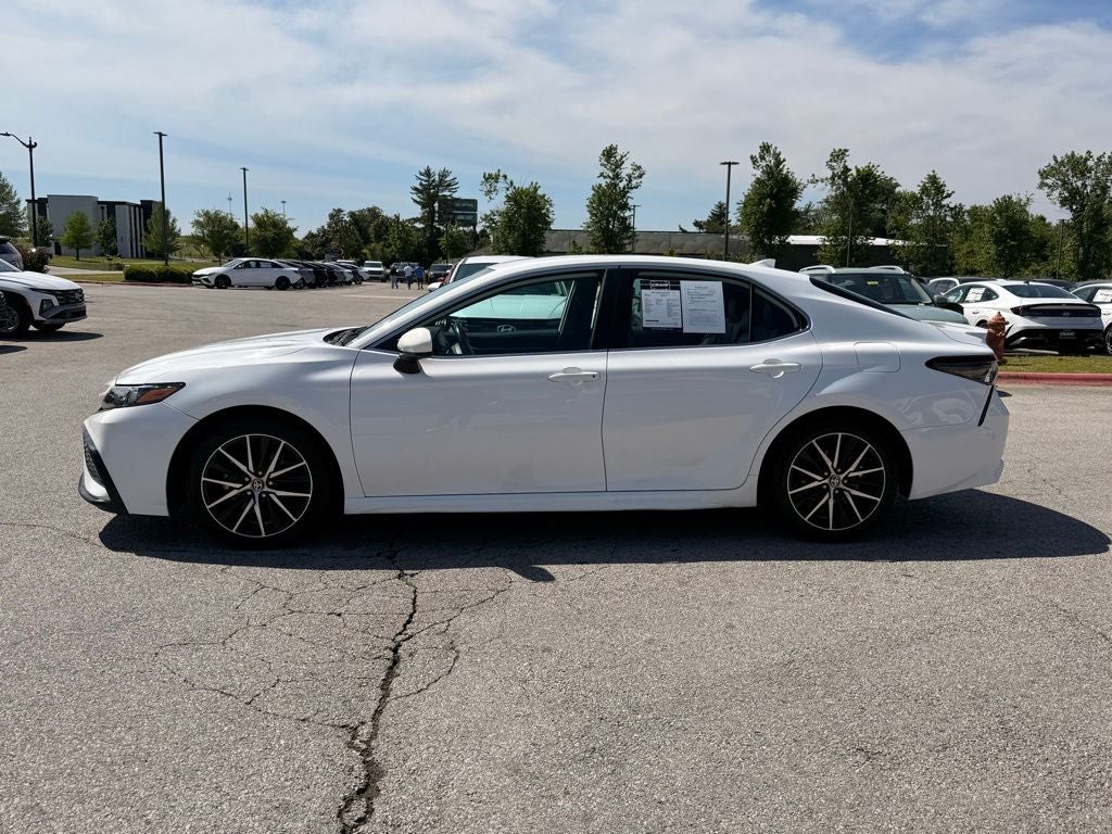 2021 Toyota Camry SE