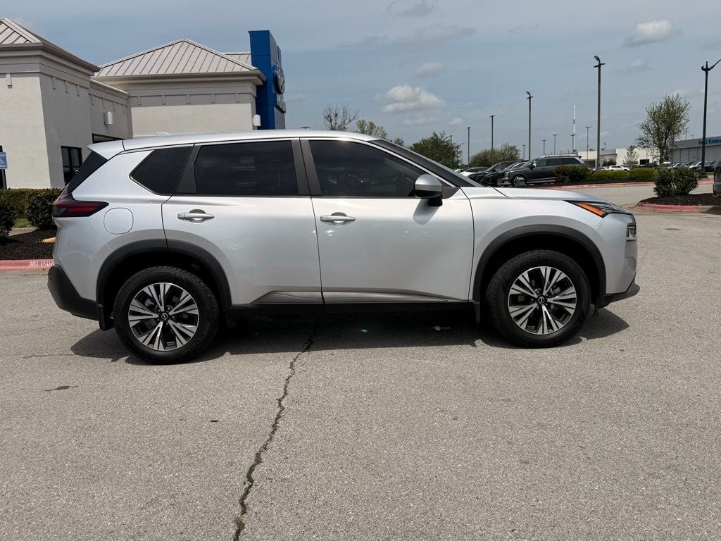 2023 Nissan Rogue SV HEATED MIRRORS