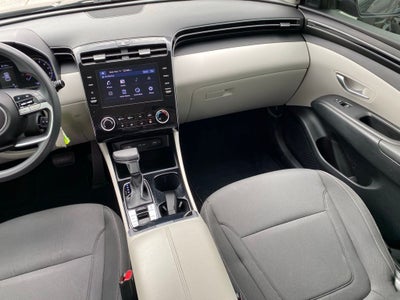 2022 Hyundai TUCSON SE