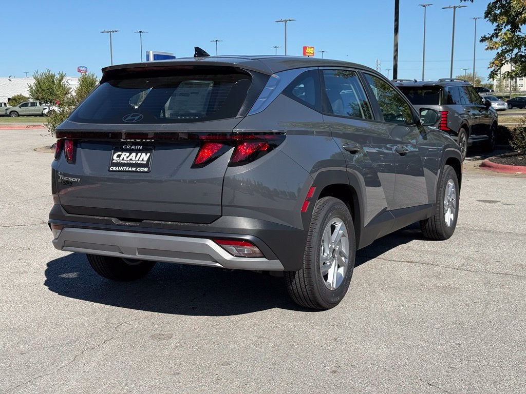 2026 Hyundai TUCSON SE