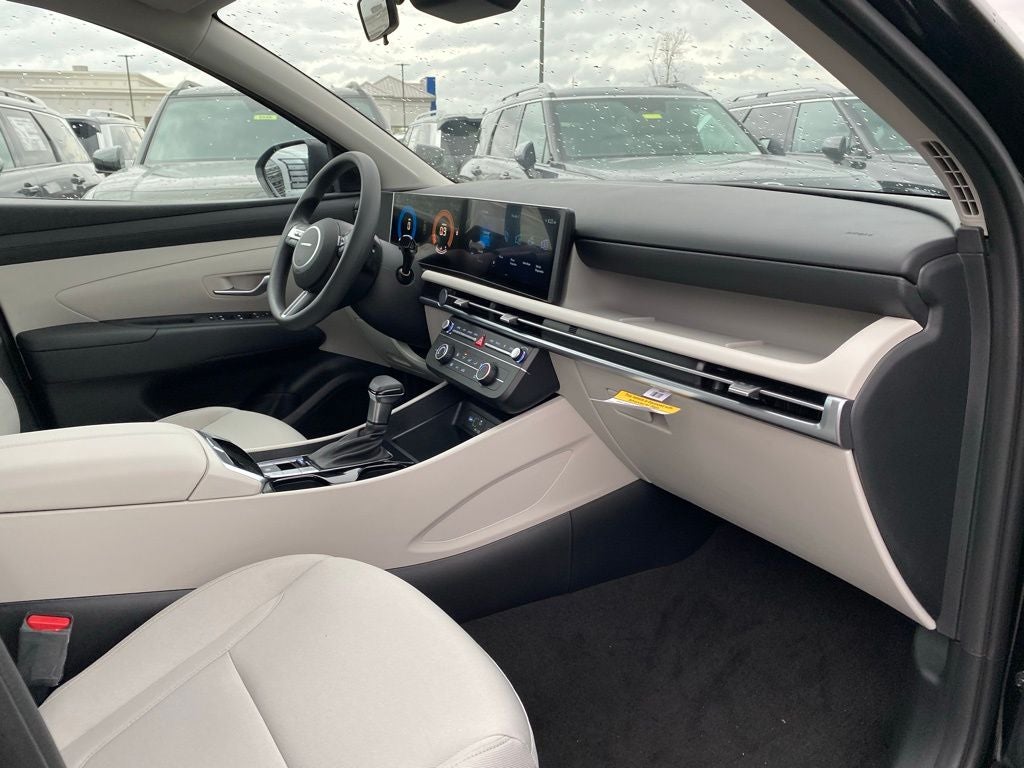 2026 Hyundai TUCSON SE AWD