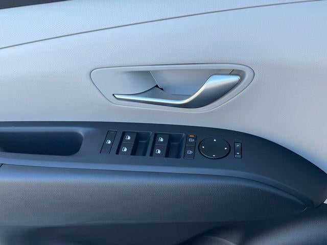 2025 Hyundai TUCSON SE AWD