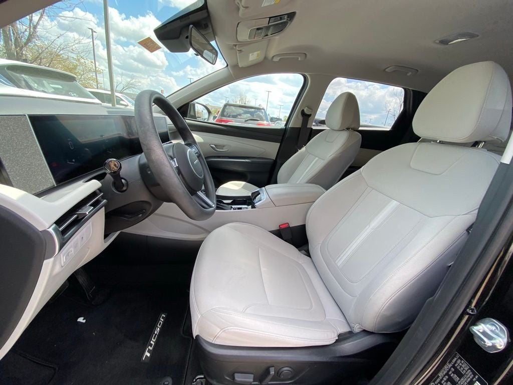 2025 Hyundai TUCSON SEL