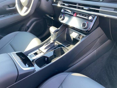 2026 Hyundai TUCSON SEL Premium FWD