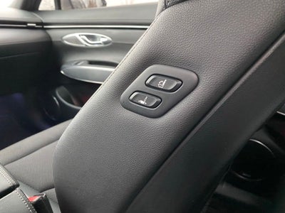 2025 Genesis GV70 2.5T