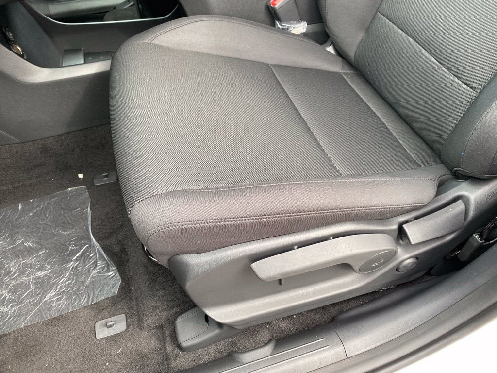 2027 Hyundai SANTA FE HYBRID SE