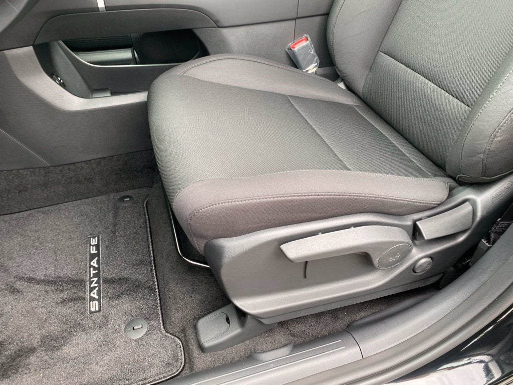 2027 Hyundai SANTA FE SE