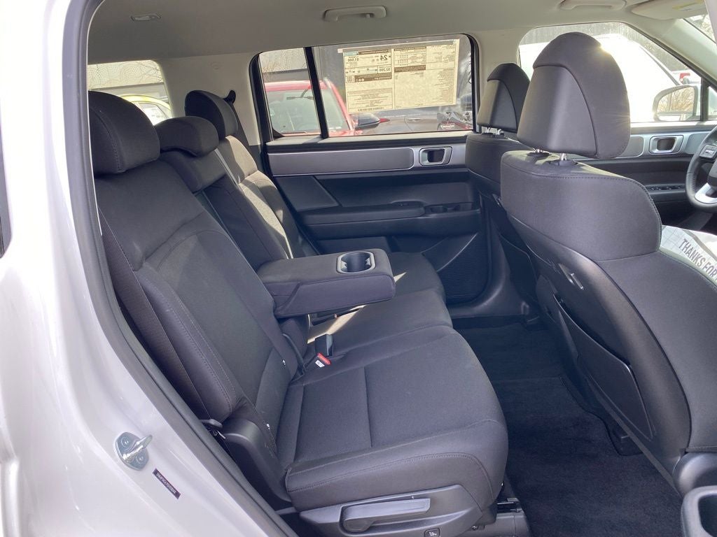 2025 Hyundai SANTA FE SE FWD