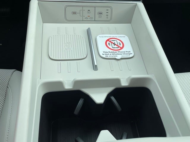 2025 Hyundai SANTA FE HYBRID SEL