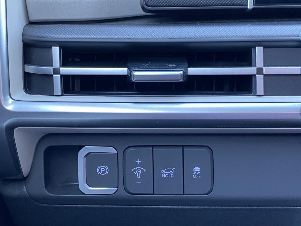 2025 Hyundai SANTA FE HYBRID SEL