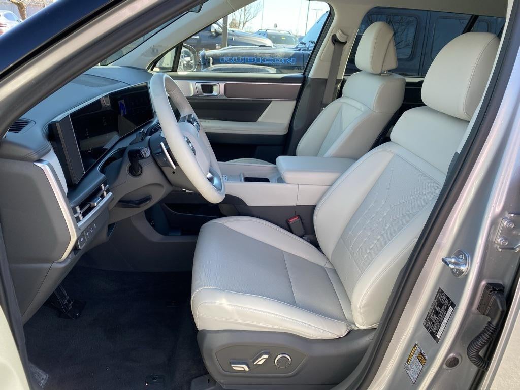 2025 Hyundai SANTA FE HYBRID SEL