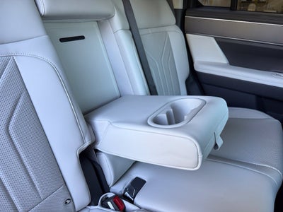 2027 Hyundai SANTA FE SEL