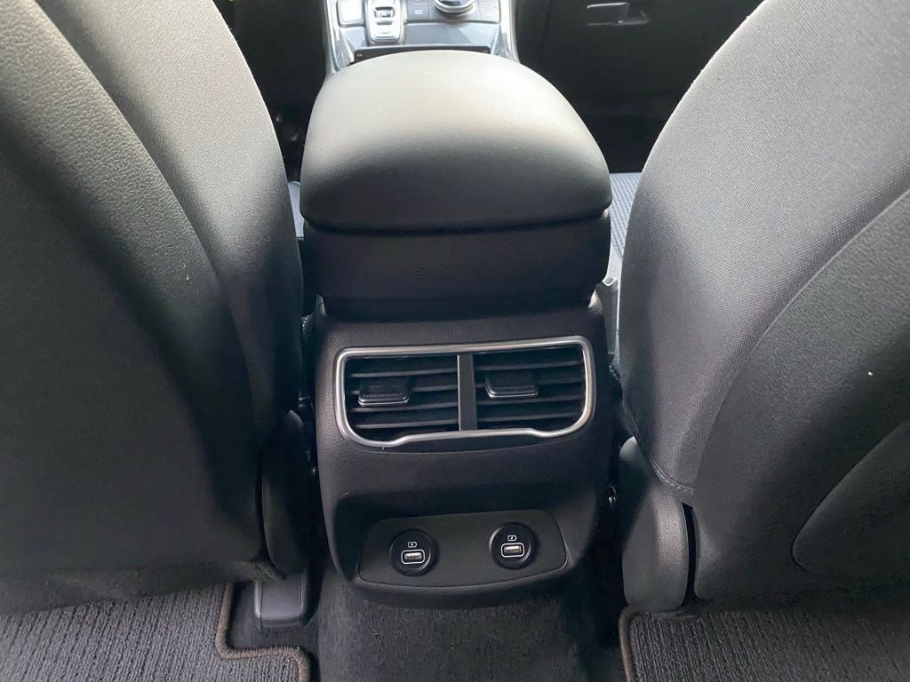 2022 Hyundai SANTA FE SE