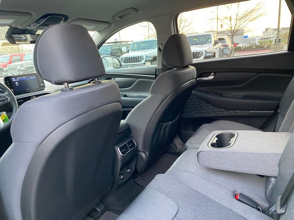 2022 Hyundai SANTA FE SE