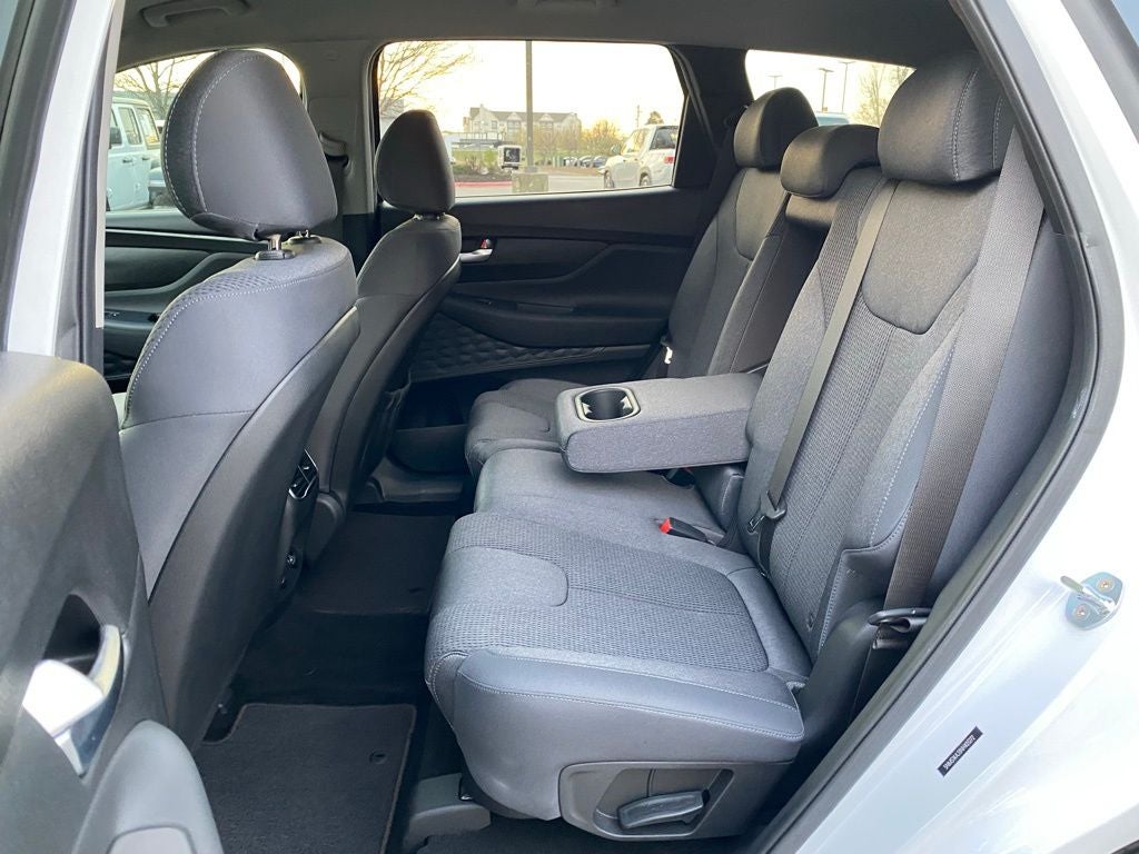 2022 Hyundai SANTA FE SE