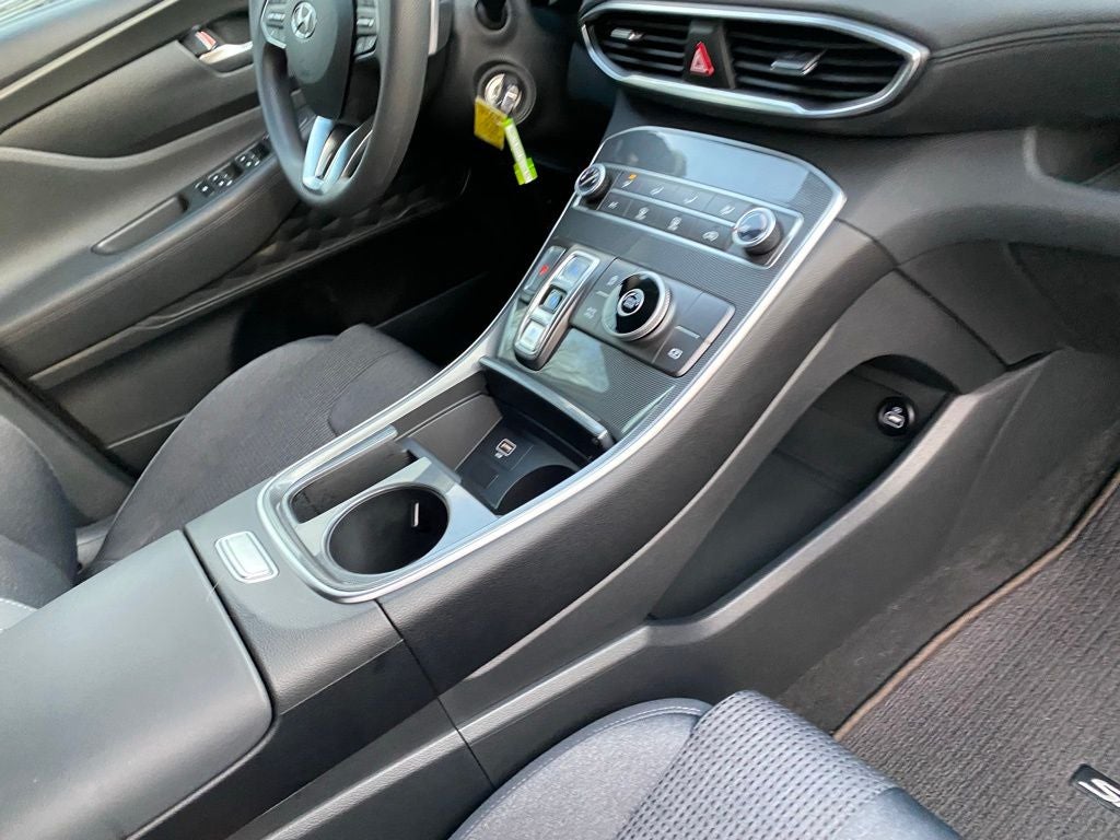 2022 Hyundai SANTA FE SE