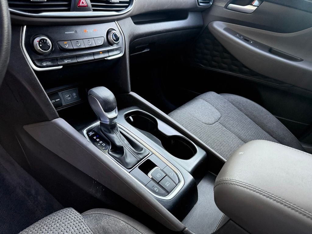 2019 Hyundai Santa Fe SE - Photo 12