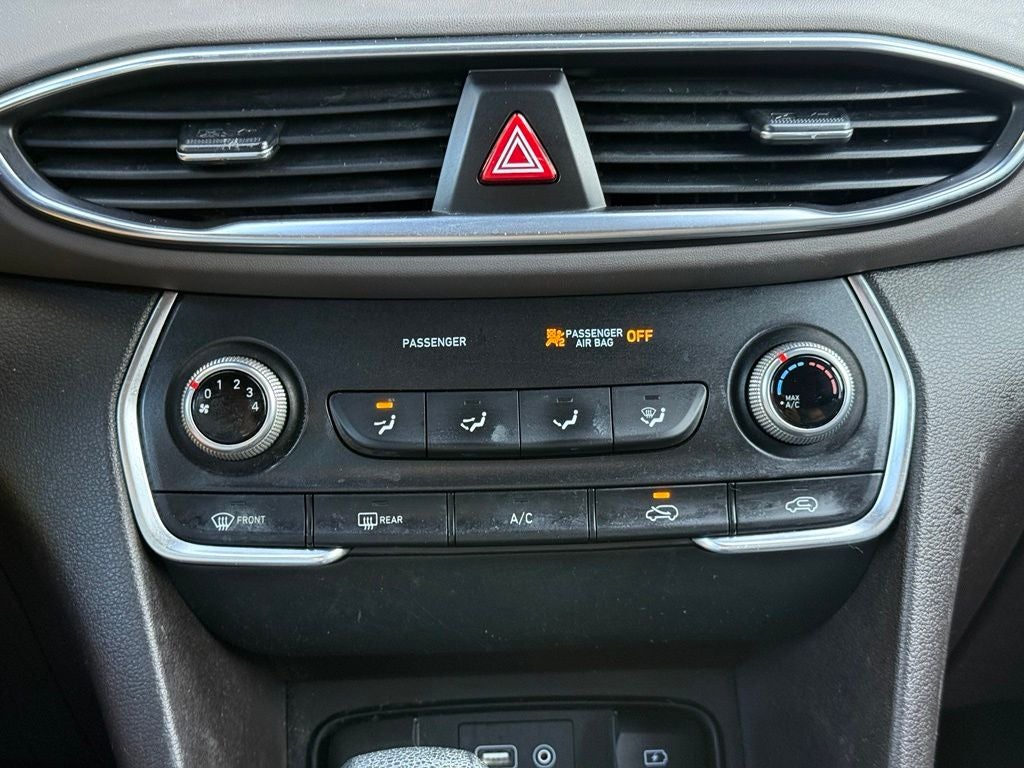 2019 Hyundai Santa Fe SE - Photo 15