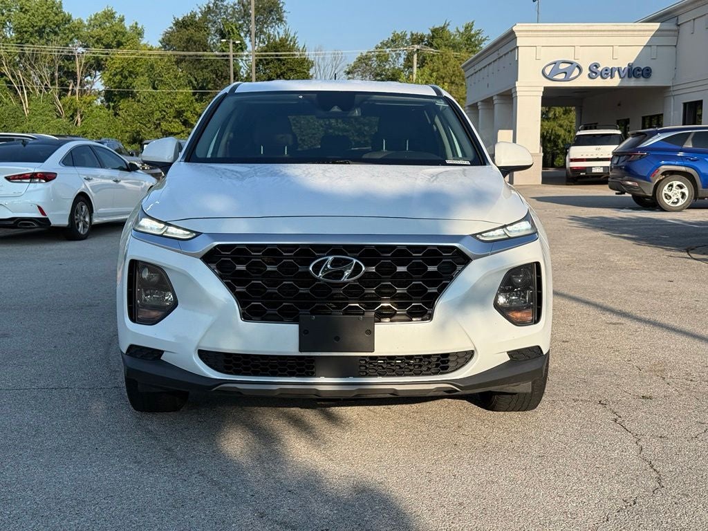 2019 Hyundai Santa Fe SE - Photo 2