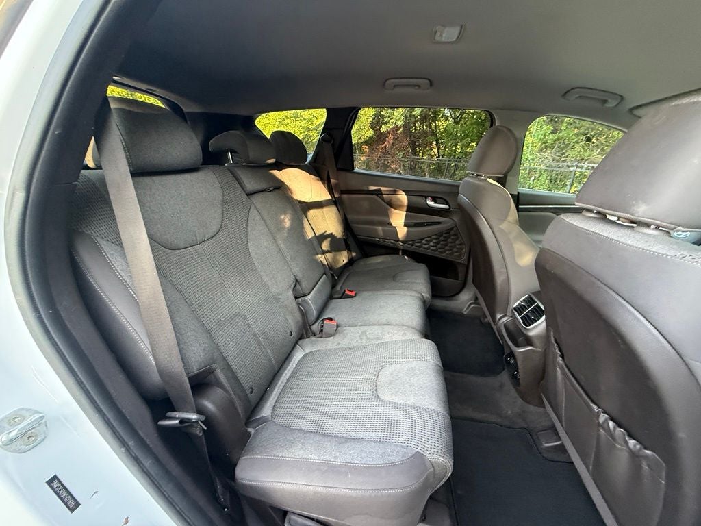 2019 Hyundai Santa Fe SE - Photo 28