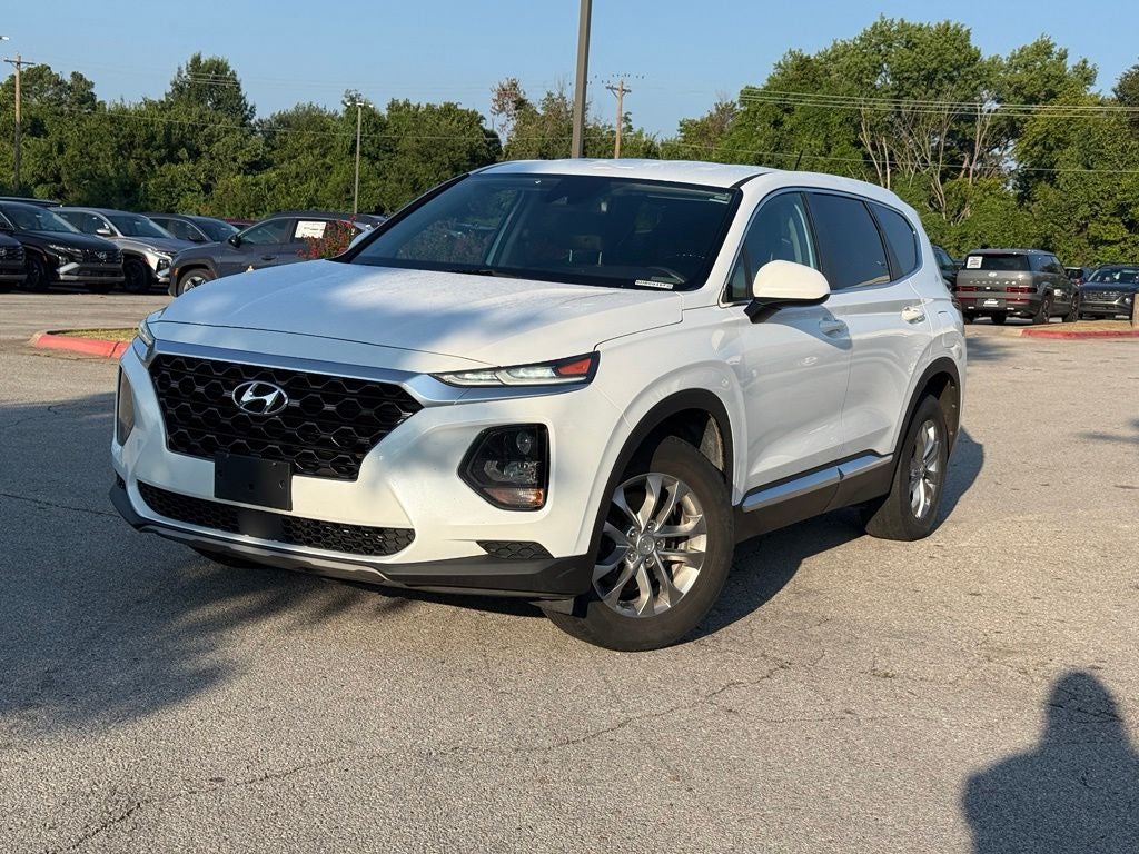 2019 Hyundai Santa Fe SE - Photo 3
