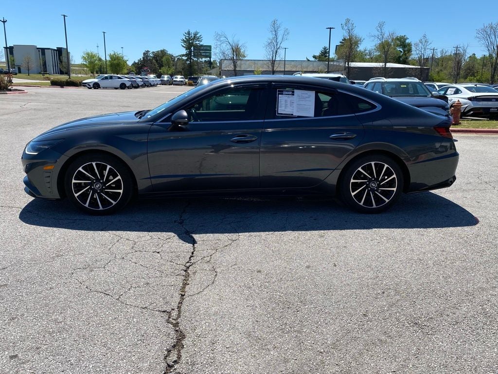 2021 Hyundai SONATA Limited