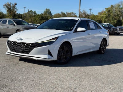 2021 Hyundai ELANTRA SEL