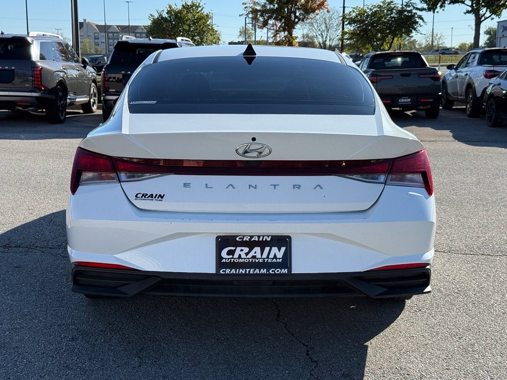 2021 Hyundai ELANTRA SEL