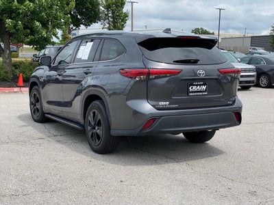 2021 Toyota Highlander XLE CLEAN CARFAX