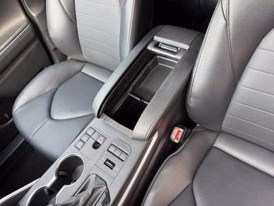 2025 Toyota Highlander XLE - AWD / SUNROOF / CLEAN CARFAX
