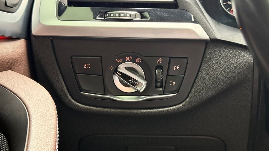 2019 BMW X3 xDrive30i Super Clean