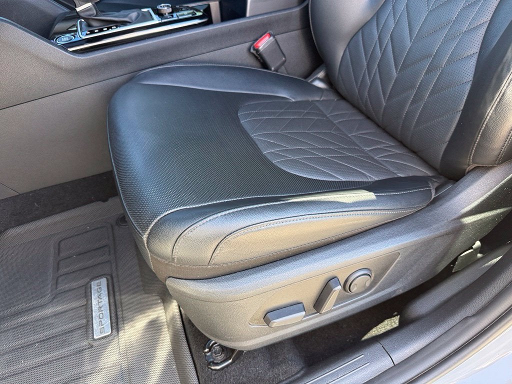 2025 Kia Sportage X-Line - Photo 25
