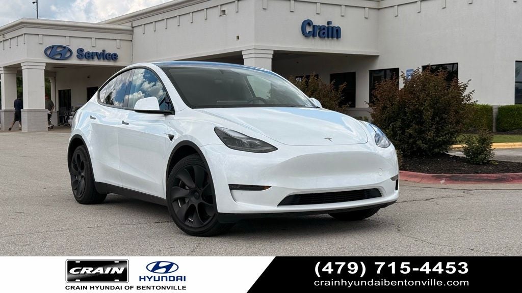 2024 Tesla Model Y Long Range Dual Motor All-Wheel Drive's photo