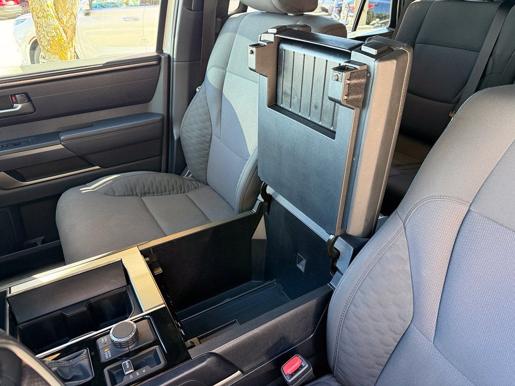 2025 Toyota Sequoia SR5 - Photo 22