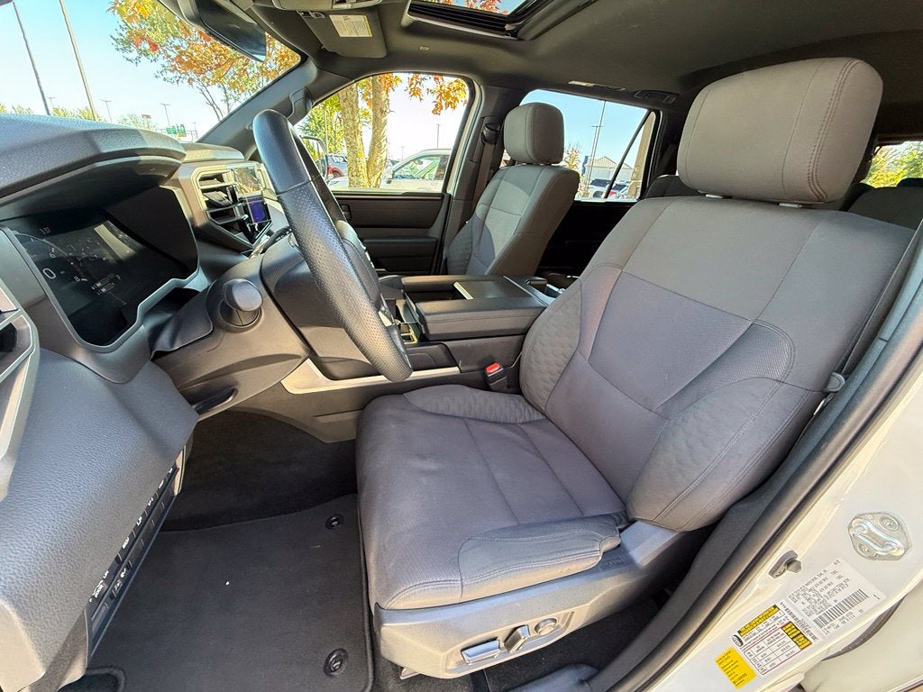 2025 Toyota Sequoia SR5 - Photo 24