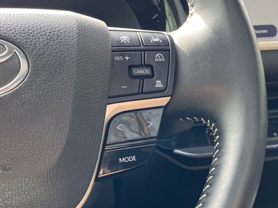 2025 Toyota Crown Platinum