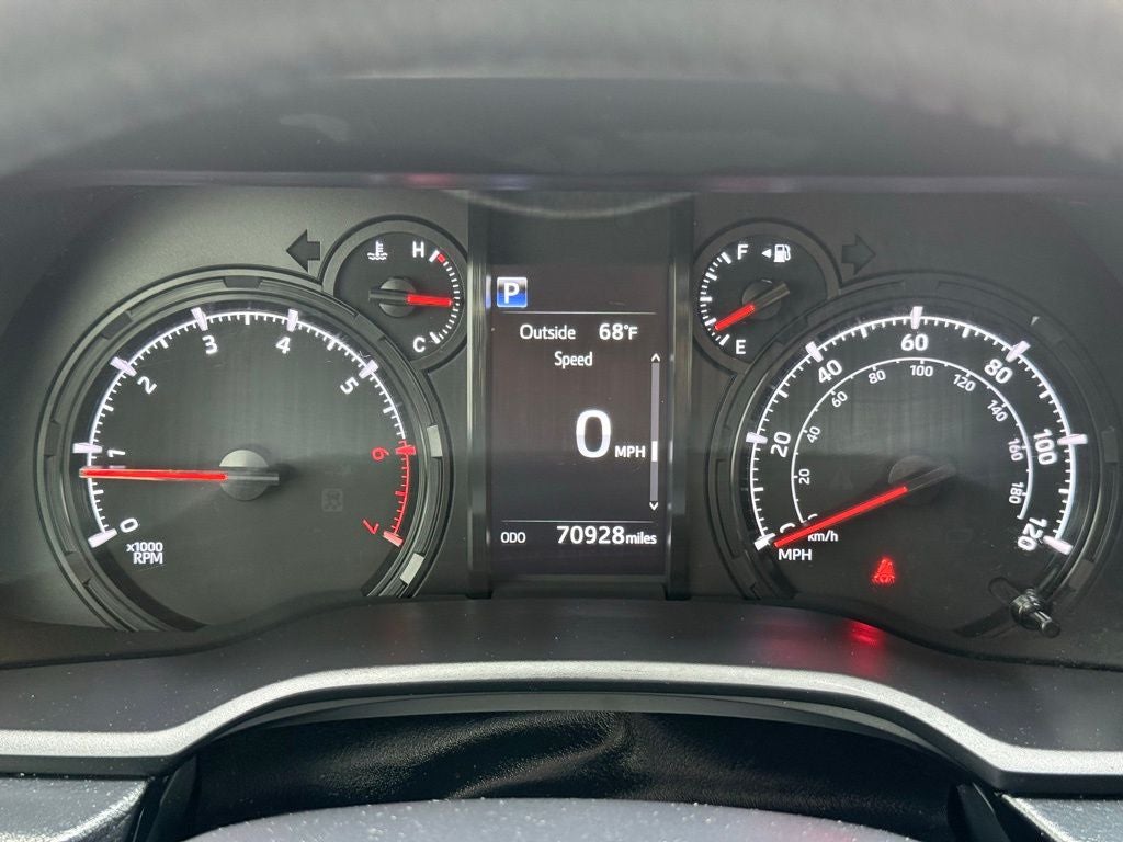 2023 Toyota 4Runner SR5 - Photo 12