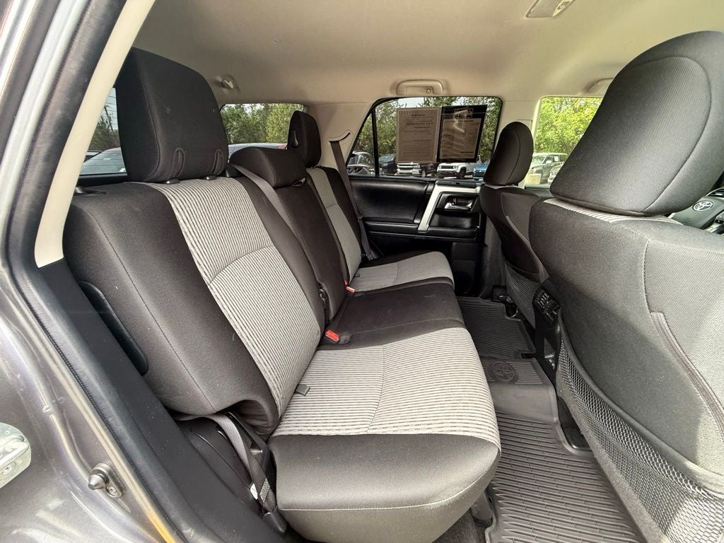 2023 Toyota 4Runner SR5 - Photo 38