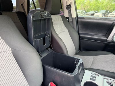 2023 Toyota 4Runner SR5 CARPLAY