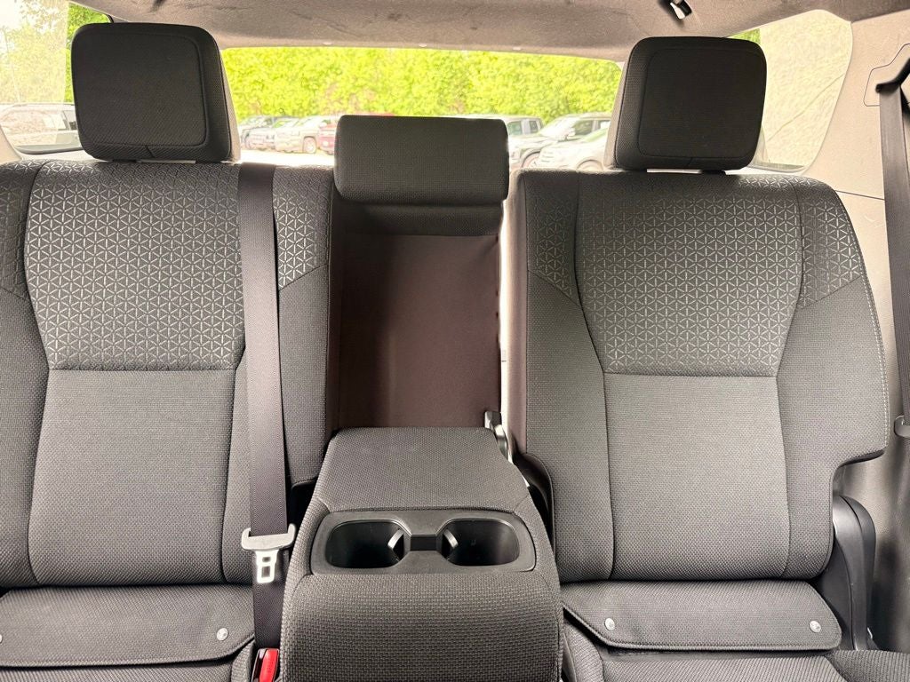 2025 Toyota 4Runner SR5 - Photo 39