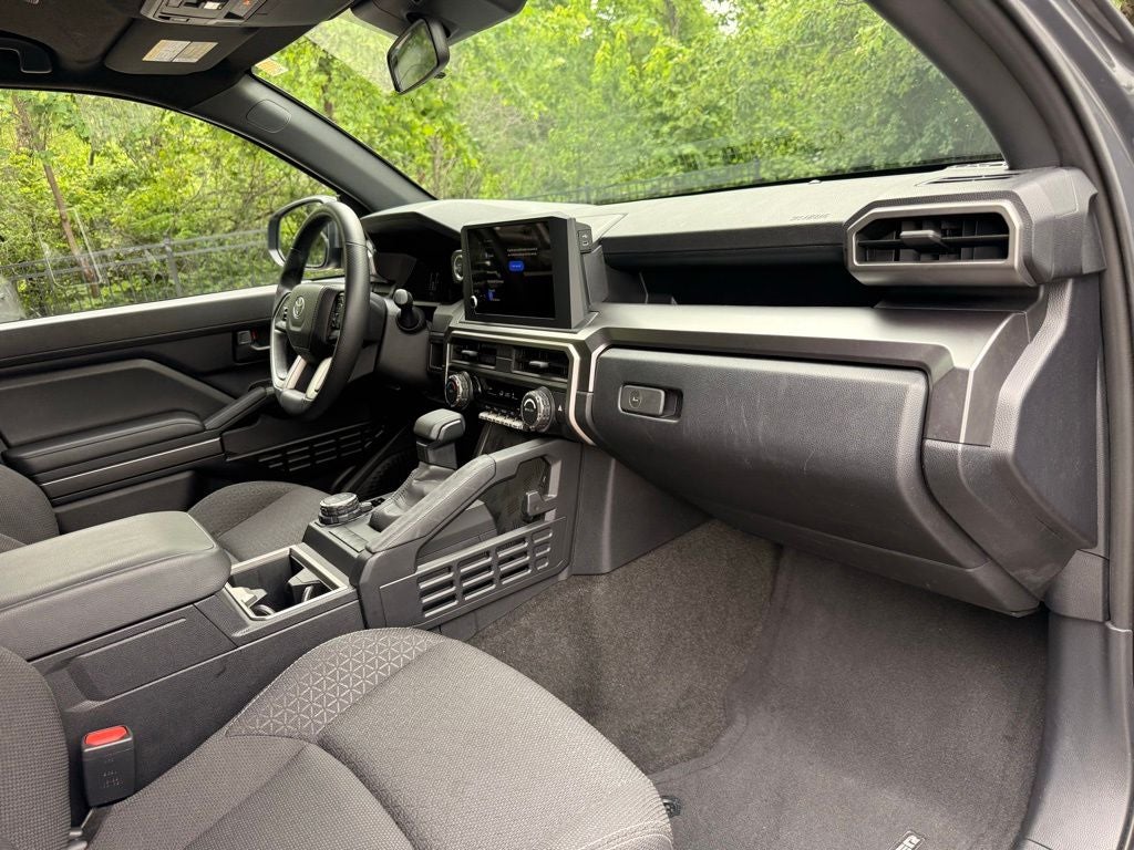 2025 Toyota 4Runner SR5 - Photo 40