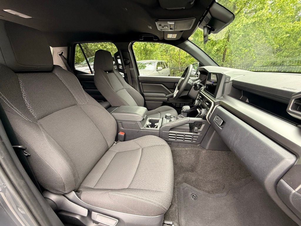 2025 Toyota 4Runner SR5 - Photo 41