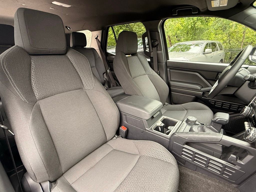 2025 Toyota 4Runner SR5 - Photo 42