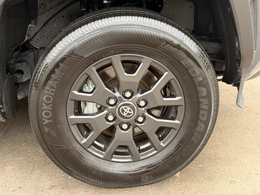 2025 Toyota 4Runner SR5 - Photo 44