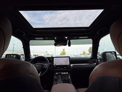2026 Lexus GX 550 Premium+ - LIFTED! / 4WD / SUNROOF / CAPTAIN'S CHAIRS