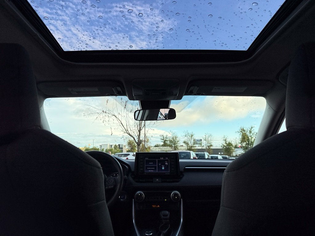 2022 Toyota RAV4 XLE - Photo 29