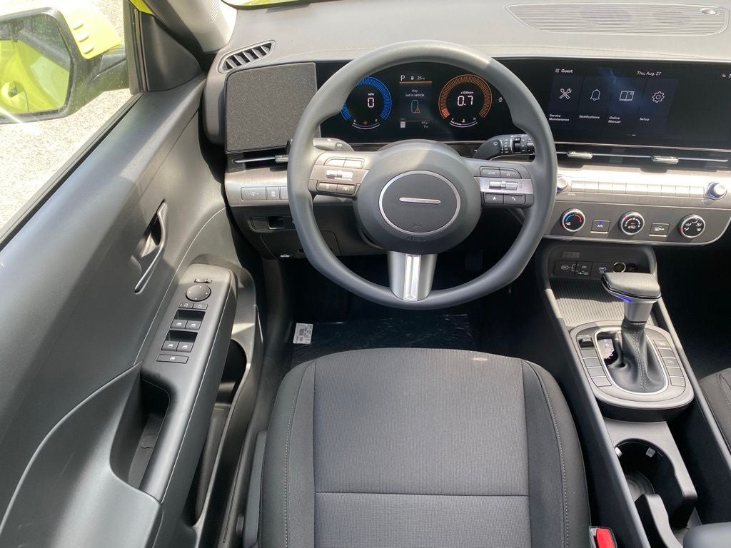 2027 Hyundai KONA SE