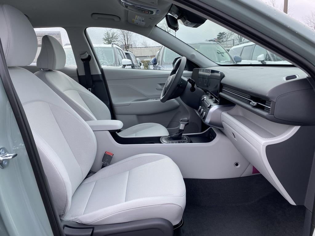 2026 Hyundai KONA SE FWD