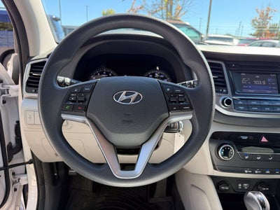 2017 Hyundai TUCSON SE - CLEAN CARFAX / ONE OWNER